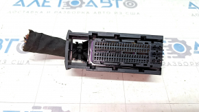 Фишка на блок ECU компьютер двигателя VW Jetta 11-18 USA 2.0 1.4Т большая