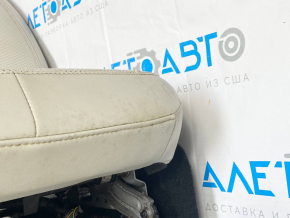 Водительское сидение Ford Mustang Mach-E 21-23 с airbag, элетрическое, подогрев, память, кожа серая, под чистку, надрез