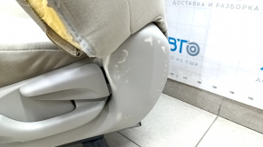 Scaunul șoferului Toyota Prius V 12-17 fără airbag, mecanic+electric, velur bej, plastic albit, curățat uscat.