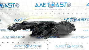 Far stanga fata Toyota Prius V 12-14 gol, dorest, halogen, nisip, pentru lustruire