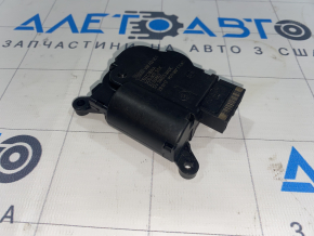 Actuator motor pentru acționarea ventilatorului de încălzire a pasagerului VW Passat b8 16-19 SUA, nou, neoriginal.