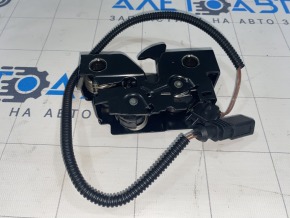 Замок капота VW Tiguan 18-24 с датчиком