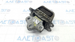 Подушка кпп BMW X1 F48 16-22 B46 потрескана