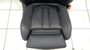 Пассажирское сидение BMW X5 G05 19-22 с airbag, электрическое, подогрев, Sport, кожа черная, царапины