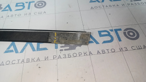 Molura usi fata dreapta sus Infiniti G25 G35 G37 4d 06-14 crom, deformat, zgarieturi, lipsa prindere