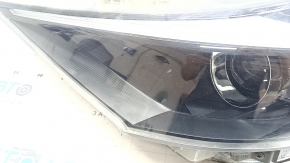 Far stanga fata nu Hyundai Elantra 21-23 halogen, nisip