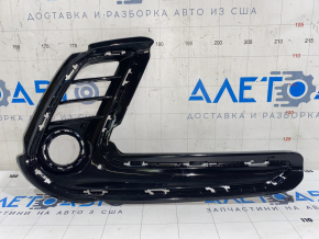 Capacul farului de ceata din fata stanga fara crom pentru Hyundai Elantra AD 17-18, model nou, neoriginal.