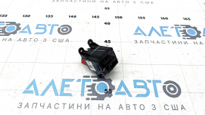 Кнопка аварийной сигнализации Hyundai Elantra 21-23