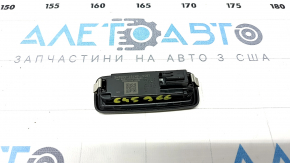 Плафон освещения задний правый Ford Explorer 20-24 черный, царапины