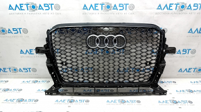 Решетка радиатора grill Audi Q5 8R 13-17 под парктроники, черный глянец, не оригинал