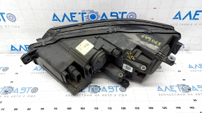 Far fata dreapta VW Passat b8 16-19 USA halogen gol, nisip, zgarieturi