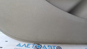 Обшивка двери карточка передняя левая Chevrolet Volt 11-15 серая, с графитовой вставкой, царапины, потертости, вмятина