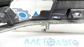 Bara fata goala Toyota Highlander 17-19 fara senzori de parcare, grafit, rupturi, zgarieturi, zgarieturi, elemente de fixare sparte