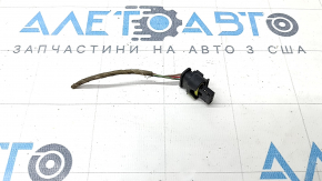 Фишка на датчик открытия крышки багажника ногой BMW 3 F30 12-15