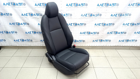 Пассажирское сидение Mazda 3 19-22 с airbag, механическое, кожа черная, Mexico built, без накладки