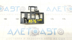 Кронштейн Fuel Tank Leakage Sensor Audi A3 8V 15-20