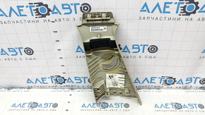 Накладка центральной стойки верхняя ремень правая BMW X7 G07 19-22 Canberra-beige, под химчистку, царапина