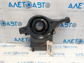 Maneta inferioara pentru arc, spate dreapta Nissan Maxima A36 16 - nou original OEM