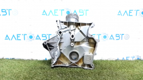 Передняя крышка двигателя Mercedes C-class W205 300 15-18 2.0т