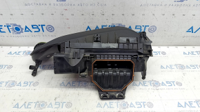 Корпус воздушного фильтра Mercedes W167 GLE 350 20-23 2.0T