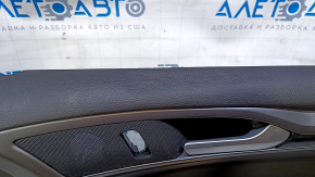 Garnitură portiere față dreapta Ford Fusion mk5 13-16 neagră cu pânză de inserție neagră, cotieră din piele, turnare gri lucioasă, cusături roșii, zgârieturi, zgârieturi, zgârieturi