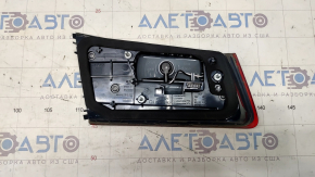 Capac portbagaj lampa interioara dreapta BMW 5 G30 17-20