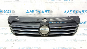 Решетка радиатора grill без значка VW Passat b7 12-15 USA песок, царапины