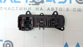 Usb Media Hub Jeep Grand Cherokee WK2 14-17 царапины