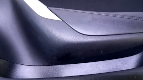 Обшивка двери карточка передняя правая Mazda 6 14-15 черн с черн вставкой ткань, подлокотник черн кожа, хром вставка, царапины, вмятины, потертости