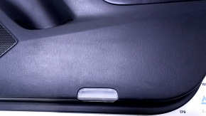 Cartelă de ornamente uși față dreapta Mazda 6 16-17 negru cu inserție din piele neagră, cotieră din piele neagră, inserție cromată, zgârieturi, zgârieturi, abraziuni
