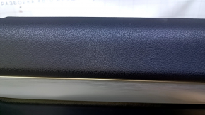 Обшивка двери карточка задняя левая VW CC 08-17 черная с черной вставкой кожа, подлокотник черн кожа, серый молдинг, царапины, потертости, сломаны крепления