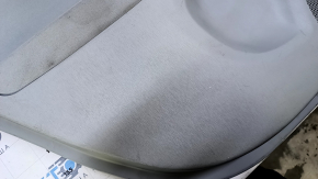 Garnitură portiere spate stânga Toyota Prius 30 10-15 gri cu pânză gri cu inserție, pânză gri pentru cotieră, structură de turnare gri, abraziuni, zgârieturi, elemente de fixare sparte, denivelări, cu