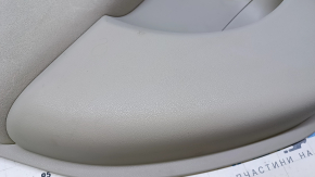 Обшивка двери карточка задняя левая Nissan Leaf 13-12 серая с серой вставкой пластик, подлокотник серый ткань, царапины, потертости, под химчистку
