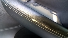Garnitură uși spate dreapta Nissan Maxima A36 16- negru cu inserție din piele neagră, cotieră piele neagră, structură din lemn gri, zgârieturi, abraziuni, zgârieturi, zgârieturi, denivelări
