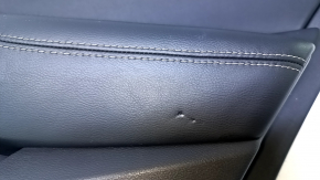 Garnitură uși spate dreapta Nissan Maxima A36 16- negru cu inserție din piele neagră, cotieră piele neagră, structură din lemn gri, zgârieturi, abraziuni, zgârieturi, zgârieturi, denivelări