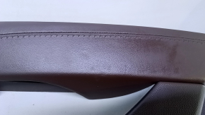 Garnitură portiere spate dreapta Cadillac ATS 13- maro cu inserție din piele gri, cotieră din piele maro, turnare din lemn deschis lucios, lovituri, abraziuni, piele crăpată, denivelări