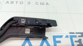 Поводок дворника левый Tesla Model 3 18- с 2 форсунками