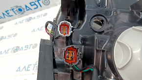 Far dreapta fata Nissan Rogue 17-halogen