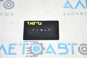 Ключ Tesla Model Y 20- KEYCARD царапины