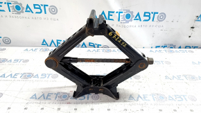 Jack Ford Focus mk3 11-18 tip 1 ruginit