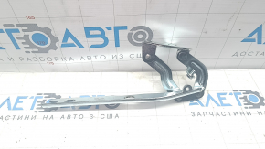 Петля капота левая Dodge Journey 11-20