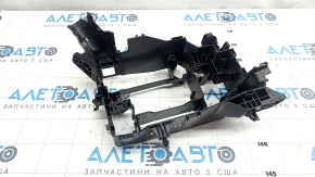 Корпус блока предохранителей подкапотный Toyota Prius 30 12-15