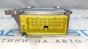 Модуль srs airbag компьютер подушек безопасности Toyota Prius 30 10-13