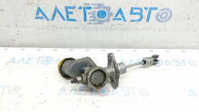 Главный цилиндр сцепления МКПП Subaru Impreza WRX GH 08-14 2.5T с бачком и крышкой