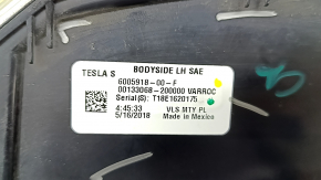 Фонарь внешний крыло левый Tesla Model S 12-20 потерт, отклеилось стекло