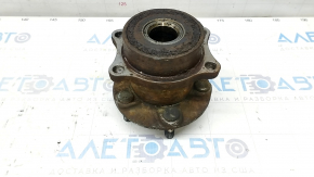 Ступица задняя правая Subaru Impreza WRX GH 08-14 2.5T ржавая
