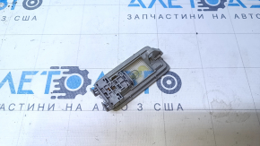 Плафон освещения передний правый Toyota Prius V 12-12 серый