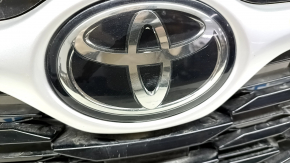 Grila radiator Toyota Highlander 20- fara camera cu emblema, argintiu, nisip