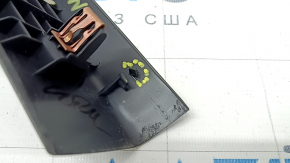 Накладка порога передняя левая Ford Fusion mk5 13-16 черн с хром вставкой, царапины, сломано крепление