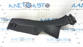 Накладка задней стойки нижняя левая Ford Fusion mk5 17-20 черная, сломано крепление, побелел пластик, царапины